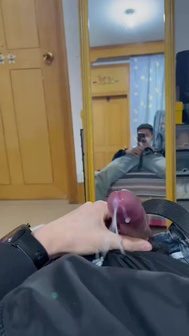 #白袜 #粉嫩 #大屌 #喷精